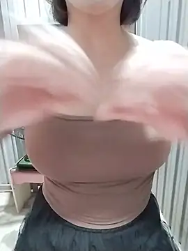 sexy girll2k online show from 25, 7, 2026