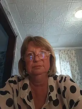Snapshot of MilashkaCutie50 chatting on 16, 7, 2026 MilashkaCutie50 online show from 16, 7, 2026