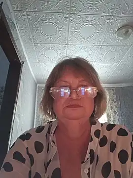 Snapshot of MilashkaCutie50 chatting on 17, 6, 2026 MilashkaCutie50 online show from 17, 6, 2026