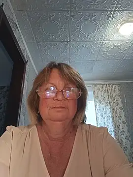 Snapshot of MilashkaCutie50 chatting on 18, 7, 2026 MilashkaCutie50 online show from 18, 7, 2026