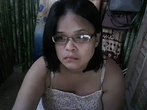 Snapshot of hottiebabe41 chatting on 6, 7, 2026 hottiebabe41 online show from 6, 7, 2026