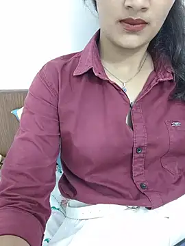 Snapshot of Ritika_jha01 chatting on 7, 7, 2026 Ritika jha01 online show from 7, 7, 2026