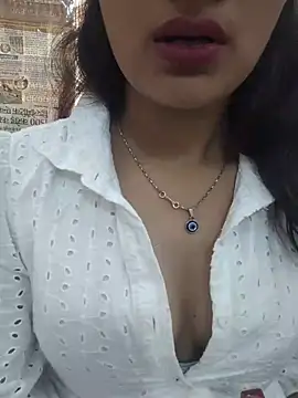 Snapshot of Ritika_jha01 chatting on 27, 7, 2026 Ritika jha01 online show from 27, 7, 2026