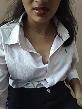 Snapshot of Ritika_jha01 chatting on 1, 7, 2026 Ritika jha01 online show from 1, 7, 2026