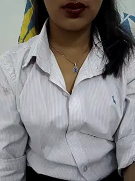 Snapshot of Ritika_jha01 chatting on 8, 7, 2026 Ritika jha01 online show from 8, 7, 2026