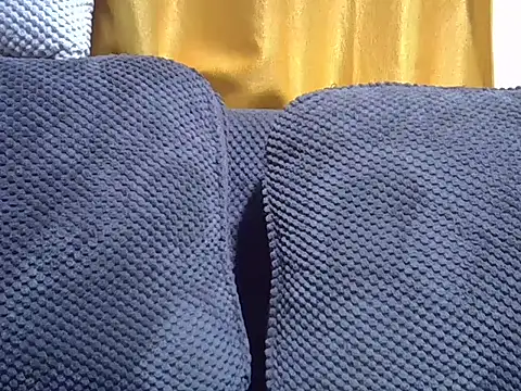 Snapshot of Angelsweee chatting on 9, 7, 2026 Angelsweee online show from 9, 7, 2026
