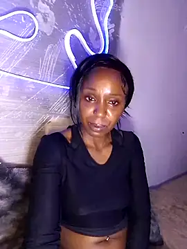 Snapshot of Pretty-Caramel1 chatting on 19, 6, 2026 Pretty-Caramel1 online show from 19, 6, 2026