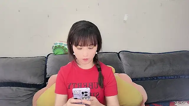 Yesqiko online show from 15, 6, 2026