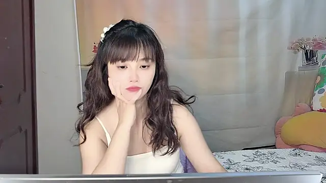 Yesqiko online show from 17, 6, 2026