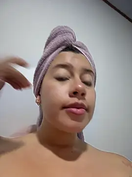 Snapshot of Saracalderon chatting on 1, 7, 2026 Saracalderon online show from 1, 7, 2026