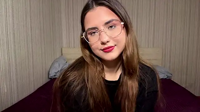 Snapshot of Mina_Aston chatting on 29, 7, 2026 Mina Aston online show from 29, 7, 2026