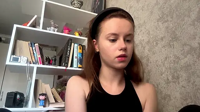Mollybeans online show from 23, 6, 2026