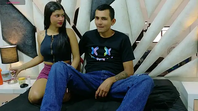 Snapshot of LunaySebastian chatting on 19, 6, 2026 LunaySebastian online show from 19, 6, 2026