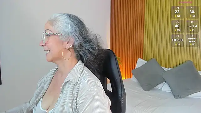 catalina villan online show from 3, 7, 2026