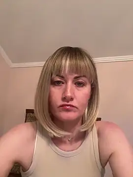 LunaFoxs online show from 14, 6, 2026