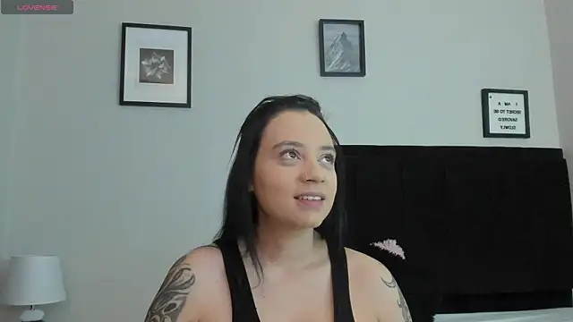 Snapshot of Sara_B chatting on 10, 7, 2026 Sara B online show from 10, 7, 2026