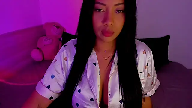 NicolePasqualott online show from 30, 11, 2025