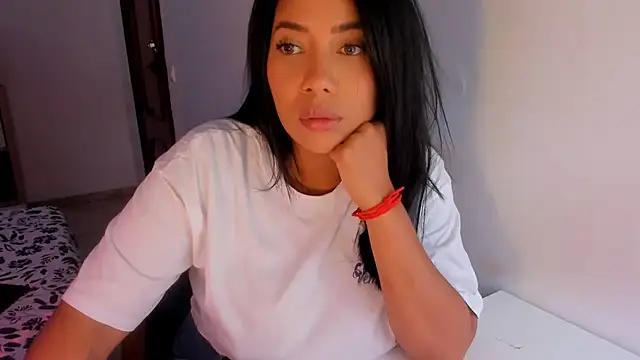NicolePasqualott online show from 22, 7, 2026