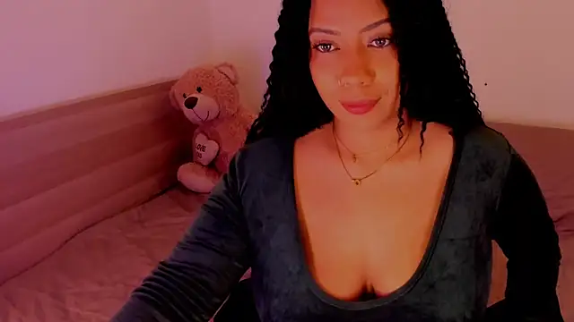 NicolePasqualott online show from 9, 11, 2025