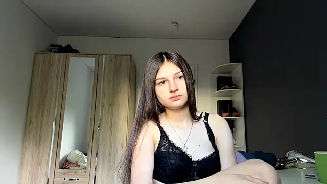 Snapshot of SpanishRooter chatting on 21, 7, 2026 SpanishRooter online show from 21, 7, 2026