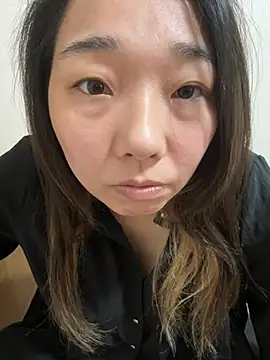 Snapshot of MIYABI_CHAN chatting on 3, 7, 2026 MIYABI CHAN online show from 3, 7, 2026