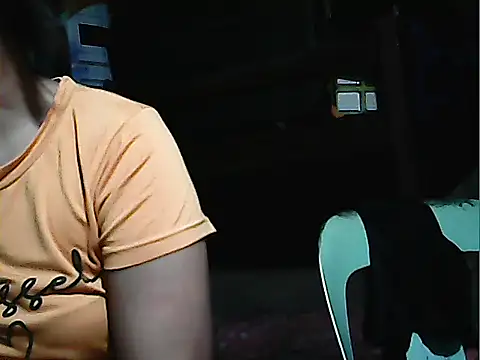 Snapshot of Scarletkiss01 chatting on 5, 8, 2026 Scarletkiss01 online show from 5, 8, 2026