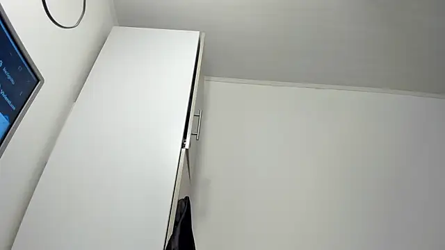 Snapshot of VivieneLuxe chatting on 25, 6, 2026 VivieneLuxe online show from 25, 6, 2026