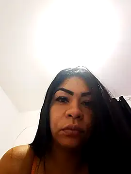  Ana paula  online show from 20, 6, 2026