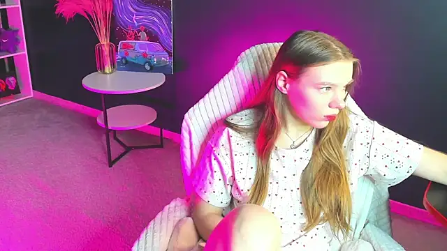 Snapshot of St_Ormy chatting on 5, 7, 2026 St Ormy online show from 5, 7, 2026
