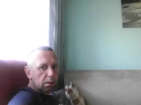 RafalekRozmarynowski81 online show from 18, 7, 2026