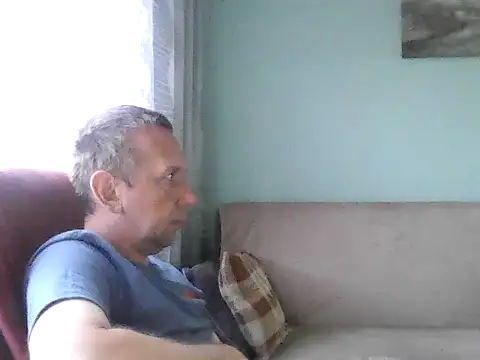 RafalekRozmarynowski81 online show from 6, 7, 2026