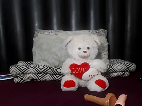 Snapshot of Leerh chatting on 27, 7, 2026 Leerh online show from 27, 7, 2026