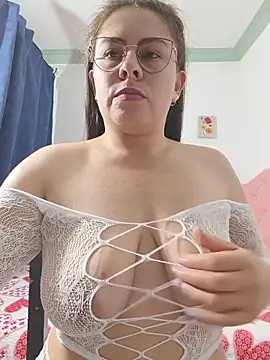 Snapshot of celeste_rivaXXX chatting on 27, 6, 2026 celeste rivaXXX online show from 27, 6, 2026