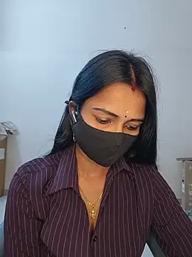 Snapshot of YALINITWO7_TAMIL chatting on 26, 7, 2026 YALINITWO7 TAMIL online show from 26, 7, 2026