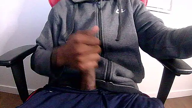 Snapshot of itssofuckingbig chatting on 19, 6, 2026 itssofuckingbig online show from 19, 6, 2026