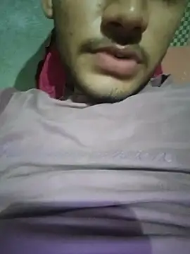 Snapshot of Adityasighn chatting on 5, 8, 2026 Adityasighn online show from 5, 8, 2026