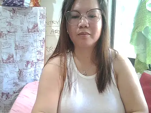 Snapshot of Minimahal chatting on 17, 6, 2026 Minimahal online show from 17, 6, 2026