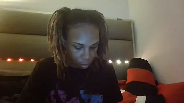 Opal Rainbow online show from 18, 11, 2025