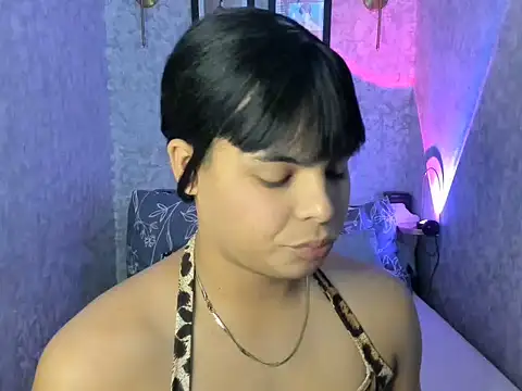 Snapshot of emily_rosue_ chatting on 23, 7, 2026 emily rosue online show from 23, 7, 2026