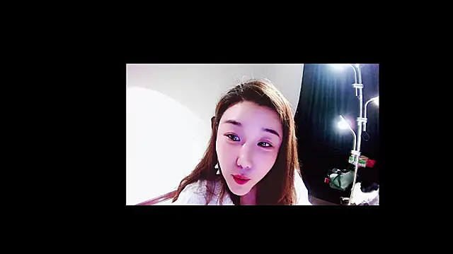 Wenqian616 online show from 25, 6, 2026