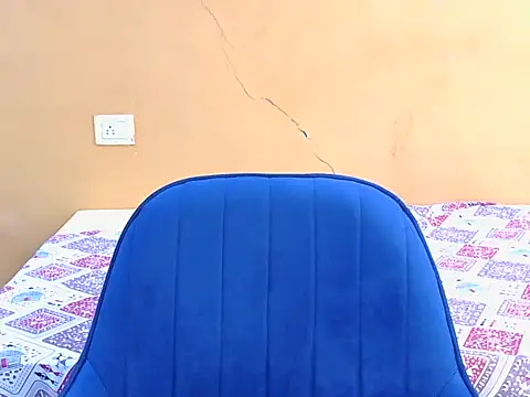 Snapshot of dream_-girl chatting on 12, 7, 2026 dream -girl online show from 12, 7, 2026