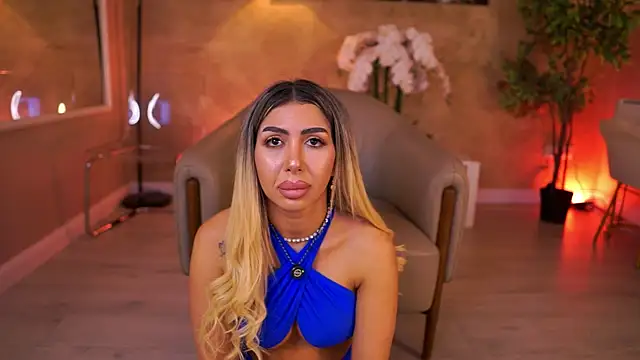 LucyyRosse online show from 19, 6, 2026