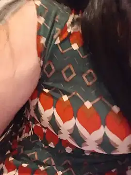 Snapshot of LoveVixen_LoveWolf chatting on 17, 7, 2026 LoveVixen LoveWolf online show from 17, 7, 2026