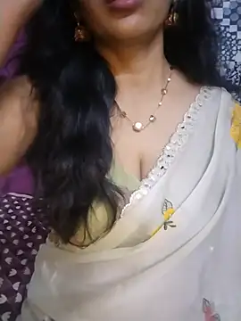 Snapshot of Telugu_angeljanu1 chatting on 15, 7, 2026 Telugu angeljanu1 online show from 15, 7, 2026
