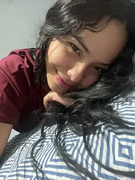 ColombianSexyCouple  online show from 2, 8, 2026