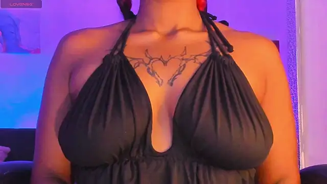 Snapshot of morticia_420 chatting on 5, 8, 2026 morticia 420 online show from 5, 8, 2026
