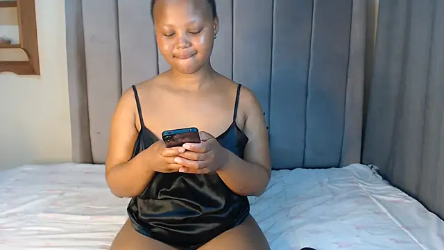 Kimmberly Slut online show from 28, 7, 2026