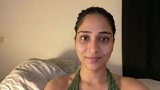 Snapshot of Snowanshi chatting on 18, 6, 2026 Snowanshi online show from 18, 6, 2026
