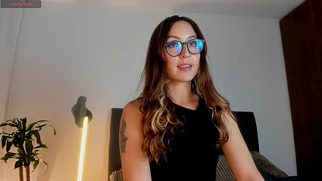 Snapshot of SweetCatii chatting on 17, 6, 2026 SweetCatii online show from 17, 6, 2026