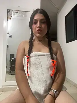 Snapshot of Salsa_Seductre chatting on 2, 7, 2026 Salsa Seductre online show from 2, 7, 2026
